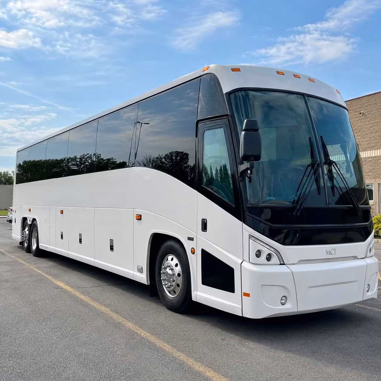 cross state lines comfortably with multi day charter bus rentals from delray beach