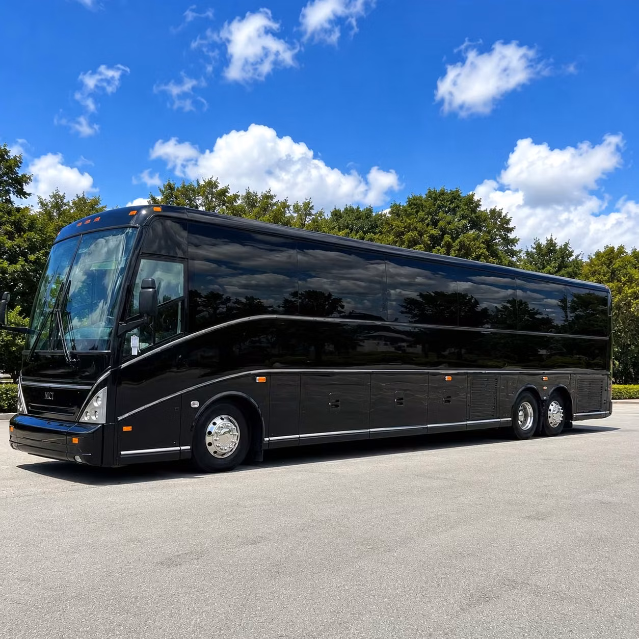 delray beach groups love booking a party bus to mizner park amphitheater